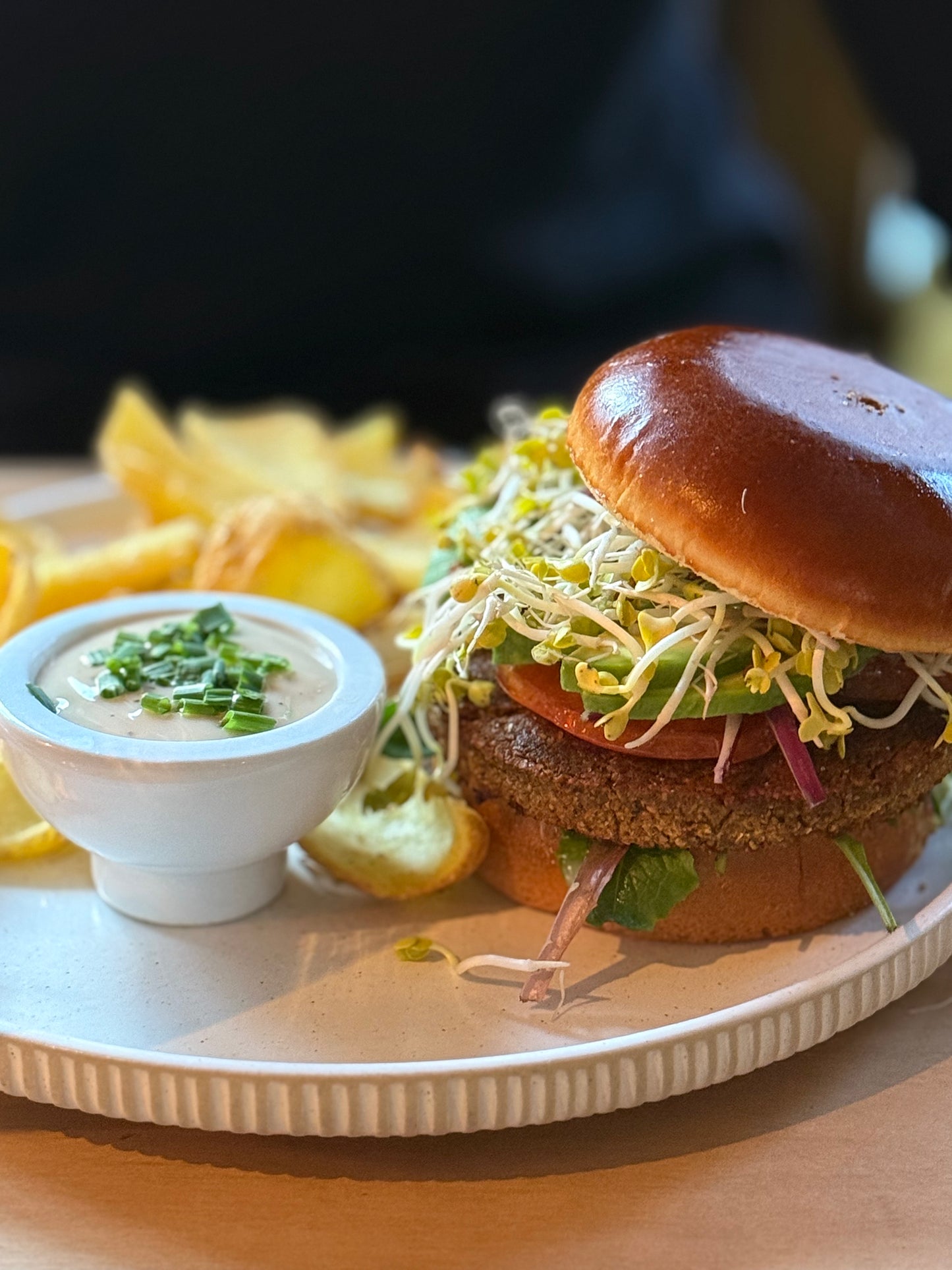 vegane LUPINEN-PATTYS,      proteinreiche, pflanzliche Alternative aus Hülsenfrüchten